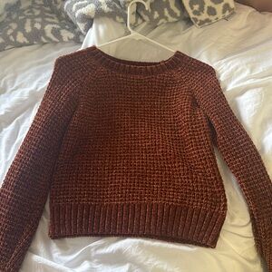 Burnt orange chunky knit cropped sweater.